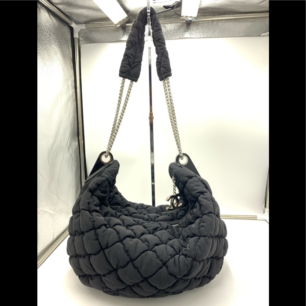 🤩SALE🤩 Chanel puffy quilted bag